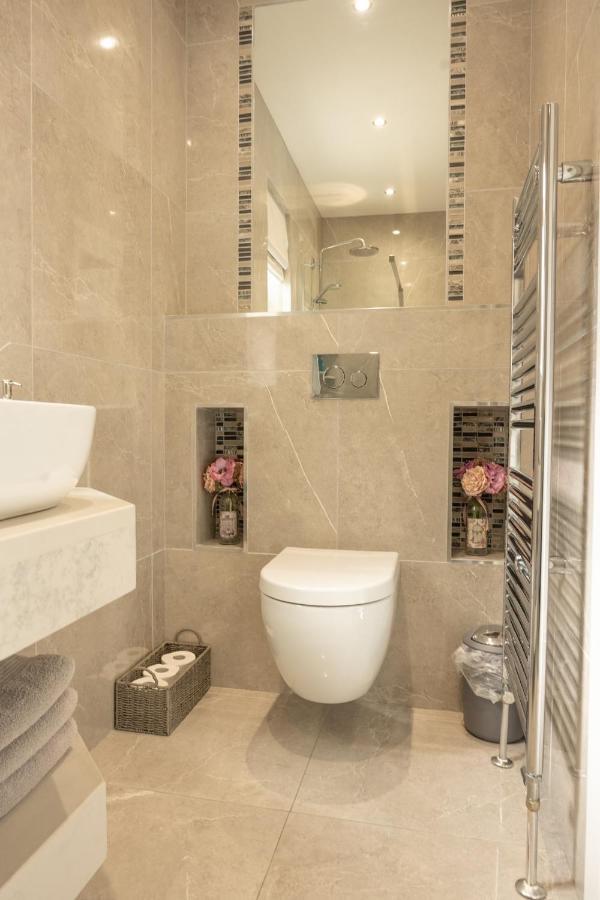 The View Apartment 2, Newry - Luxury Open Plan Apartment With City Views Exterior photo